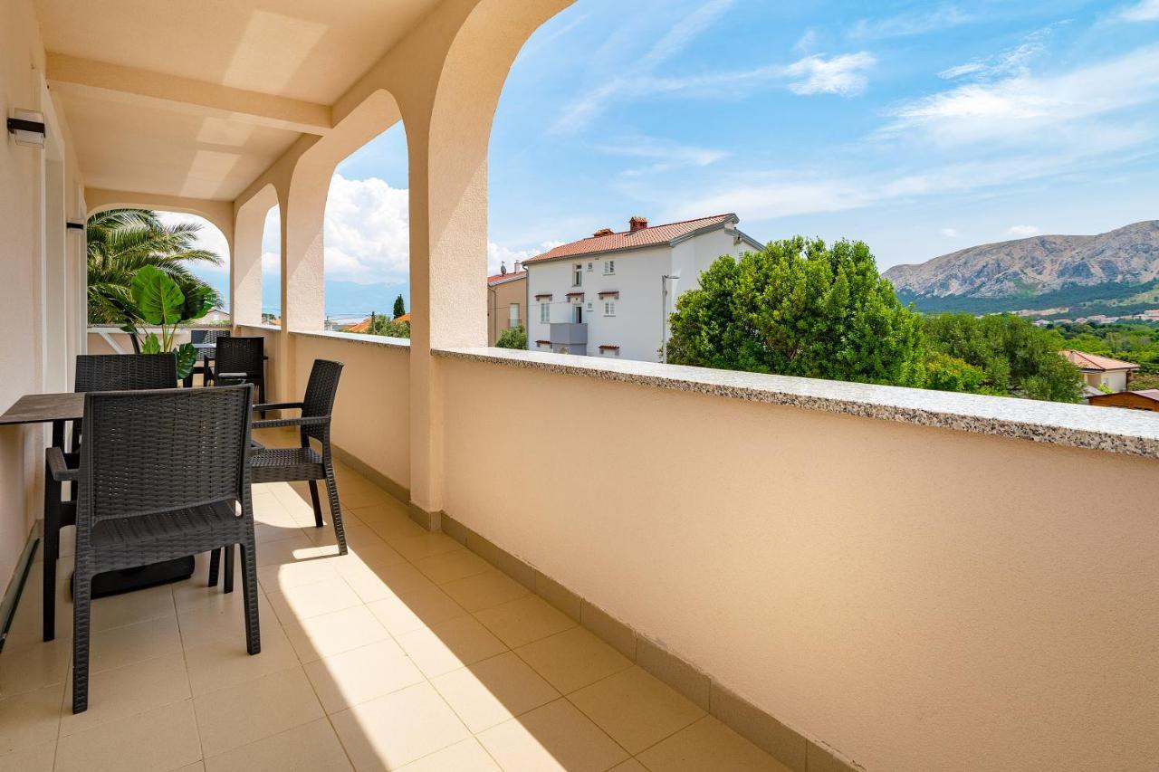 Apartments Gerta With Terrace Baška Eksteriør billede